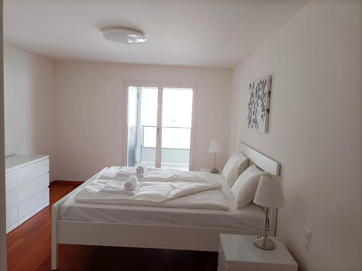 Amazing Lake View App. 501 A Locarno Exterior foto